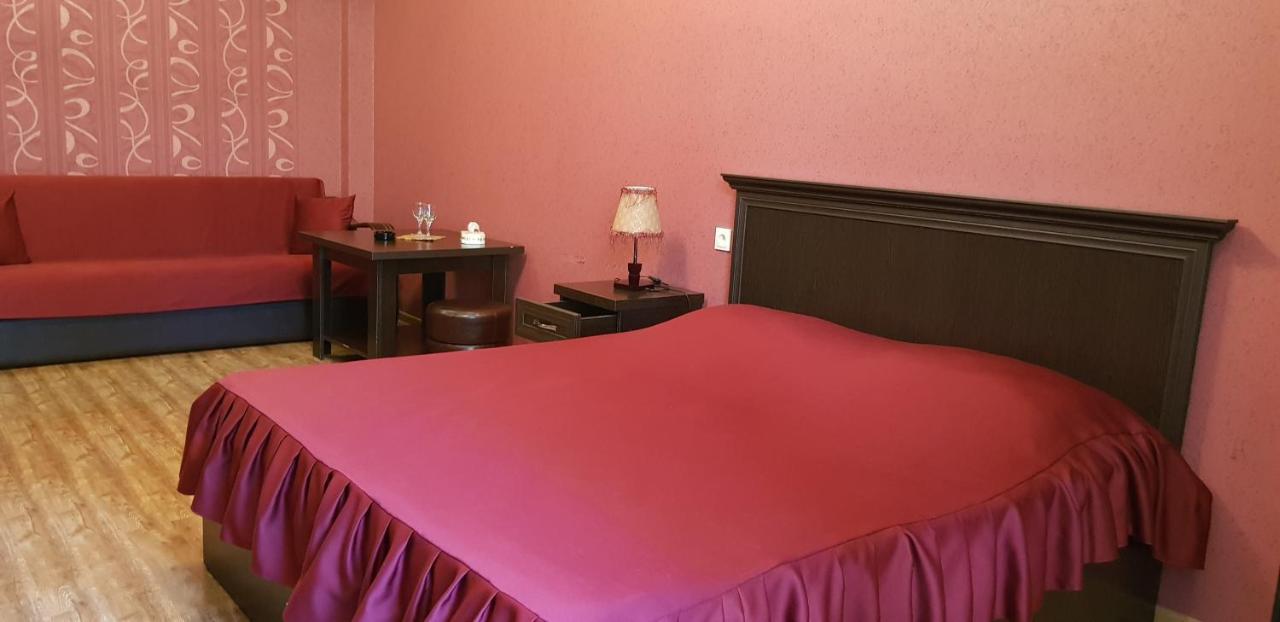 Ruzan Hotel 이제반 외부 사진