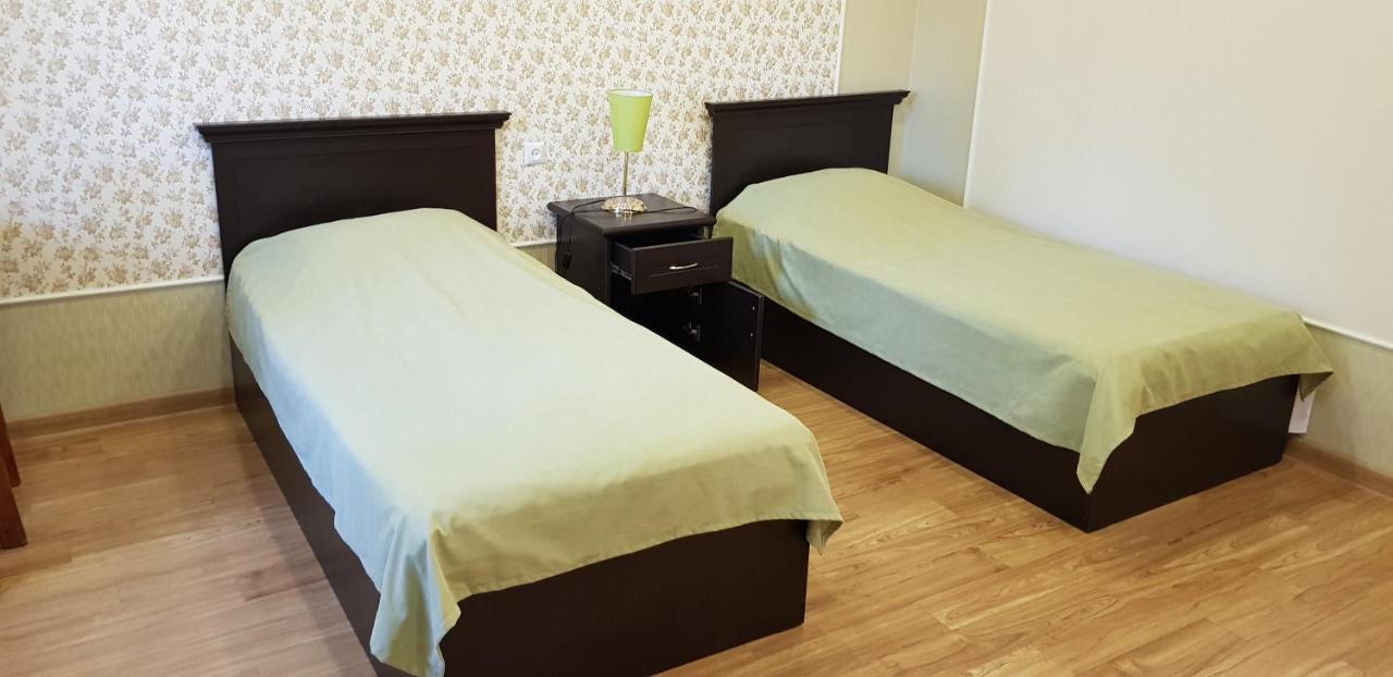 Ruzan Hotel 이제반 외부 사진